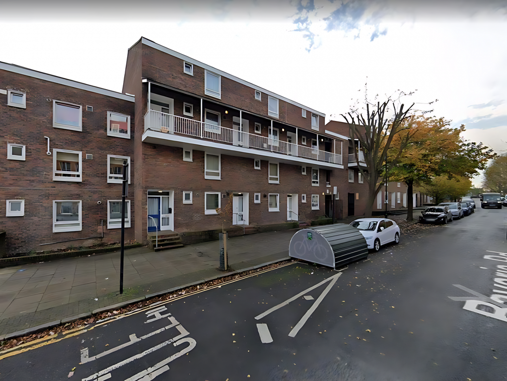 Property photo 1 of 13 3-Bedroom Maisonette For Sale