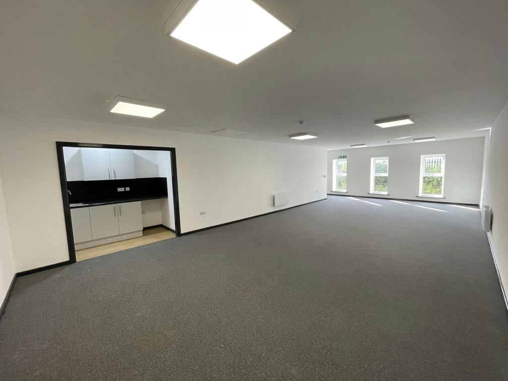 Property photo 3 of 10 Image00005.Jpeg