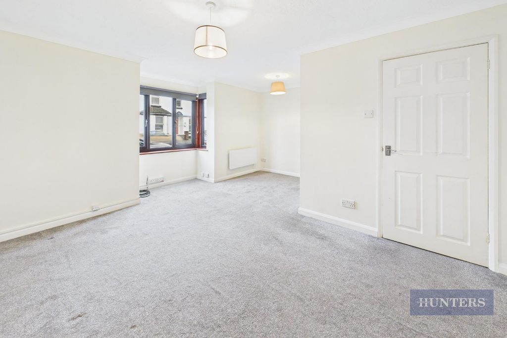 Property photo 3 of 6 Cam05152G0-Pr0306-Still007.Jpg