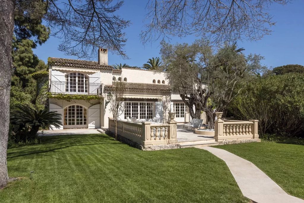 Property photo 1 of 12