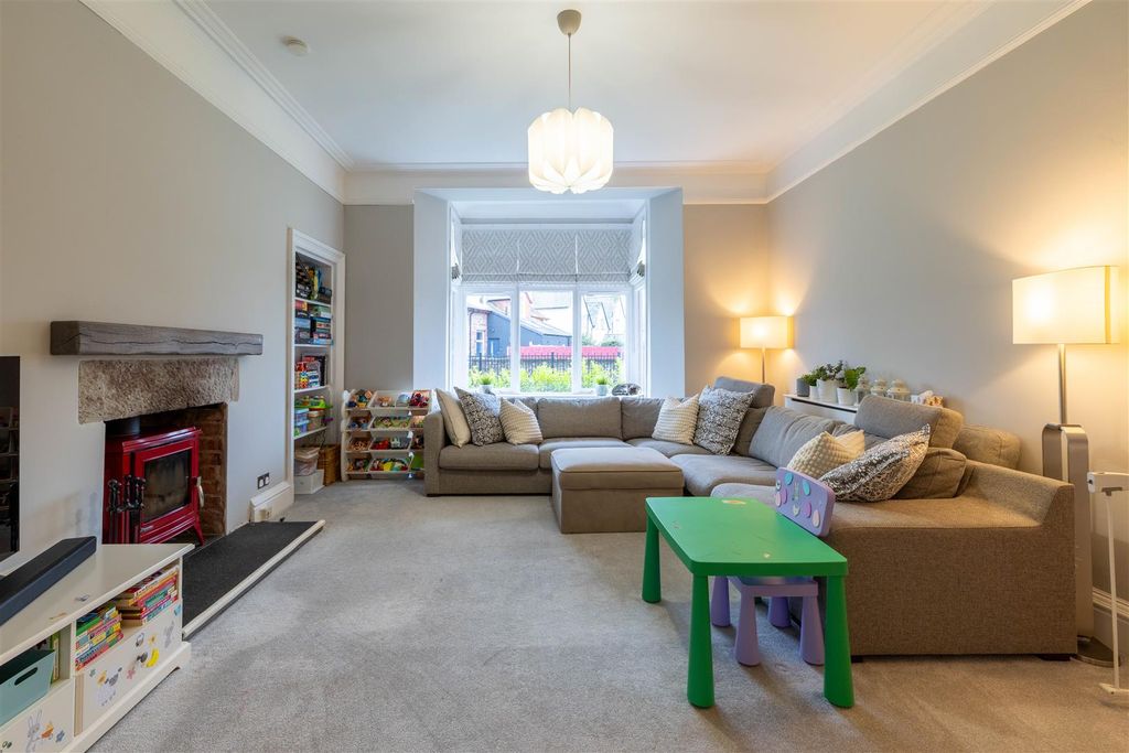 Property photo 3 of 35 The Ferns, Westpark Road Blairgowrie-25.Jpg