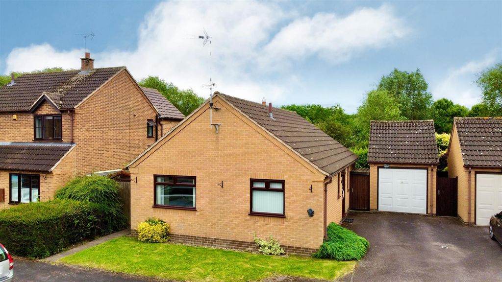 Property photo 1 of 18 1