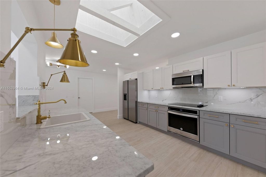 Property photo 3 of 20 <Alttext/>
