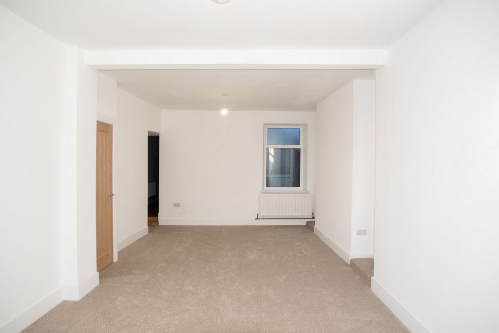 Property photo 2 of 26 Photo 2