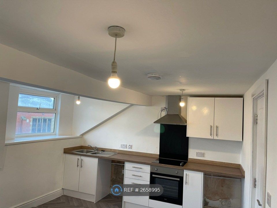 Property photo 1 of 3