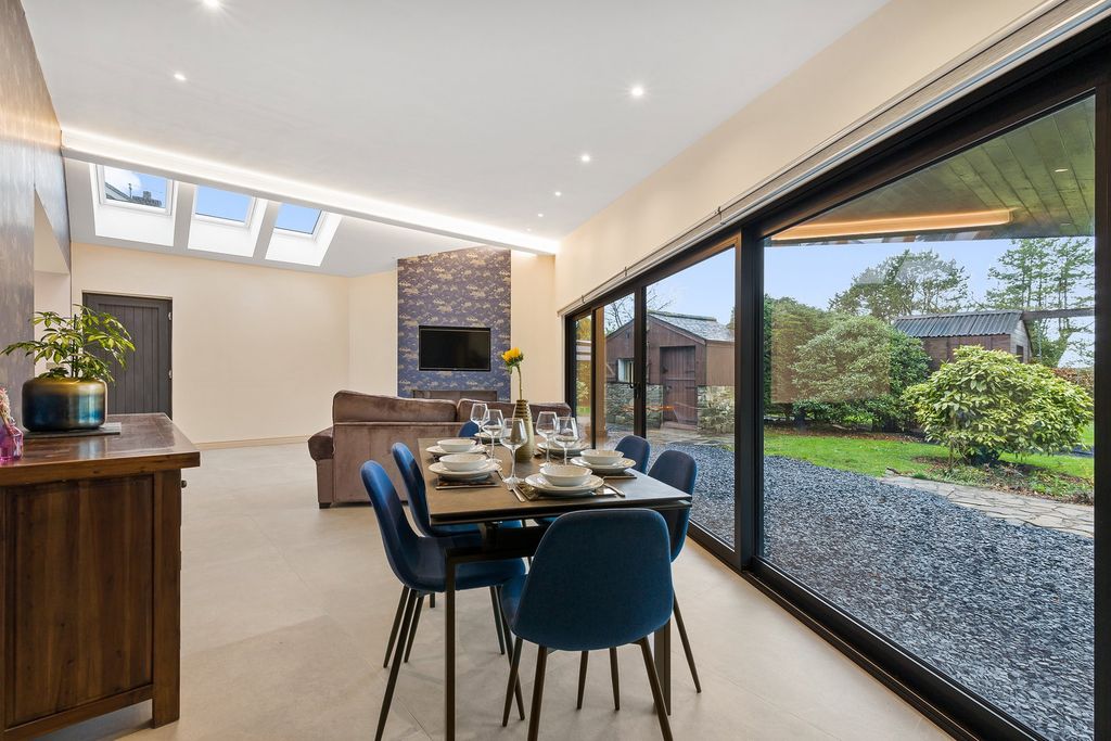 Property photo 3 of 66