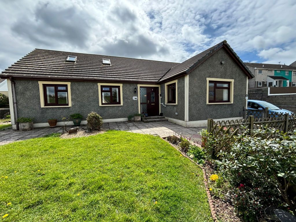 Property photo 1 of 32 Picture No. 05