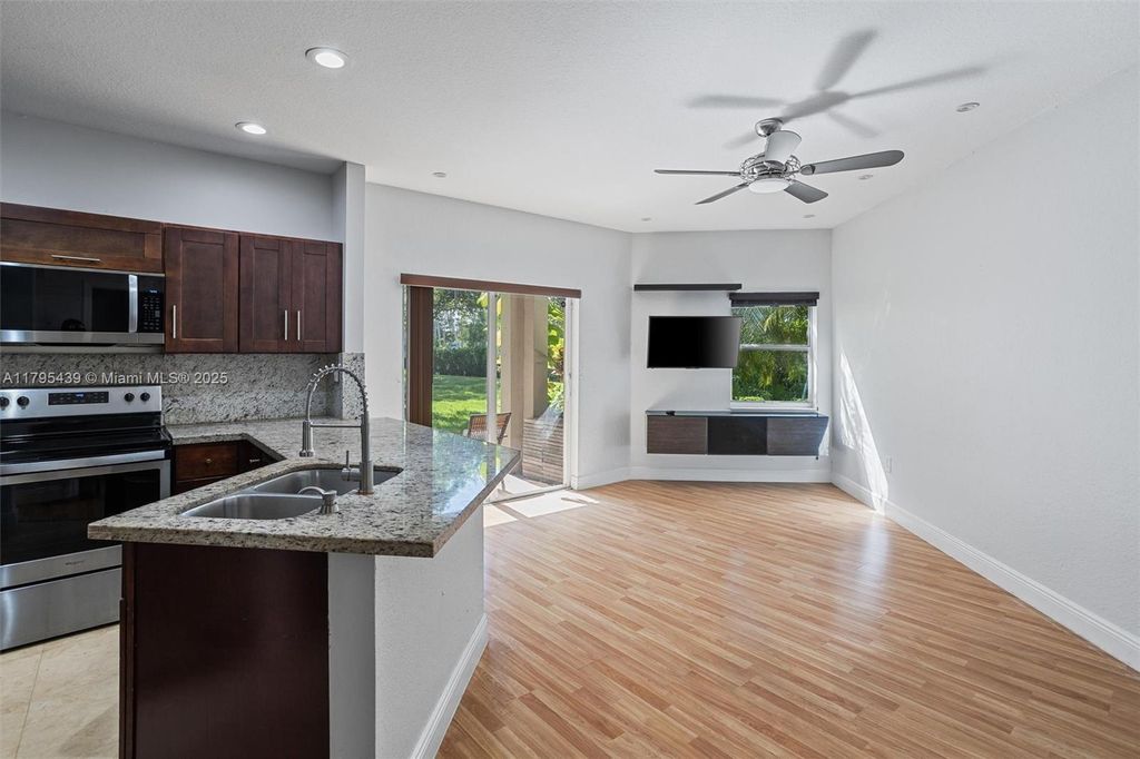 Property photo 2 of 33 <Alttext/>