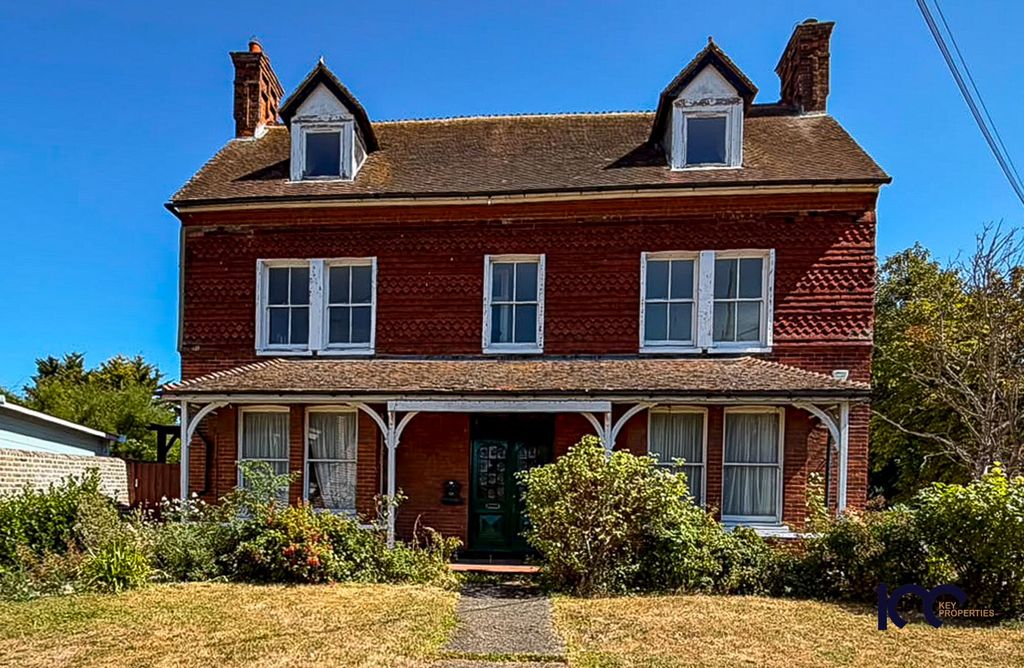 Property photo 1 of 39
