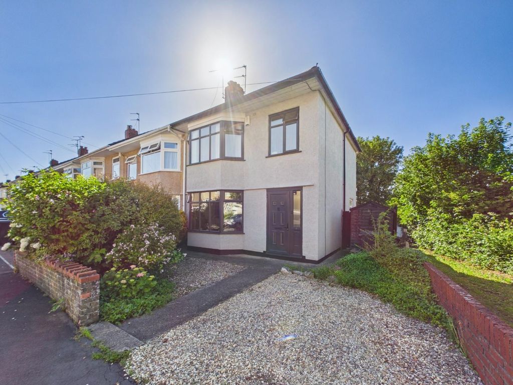 Property photo 1 of 38 Cam01576G0-Pr0376-Still042.Jpg
