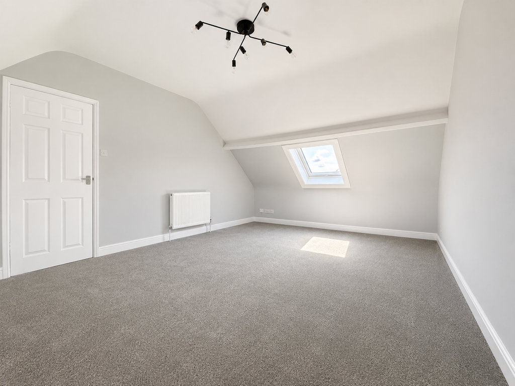 Property photo 2 of 13 Photo 11