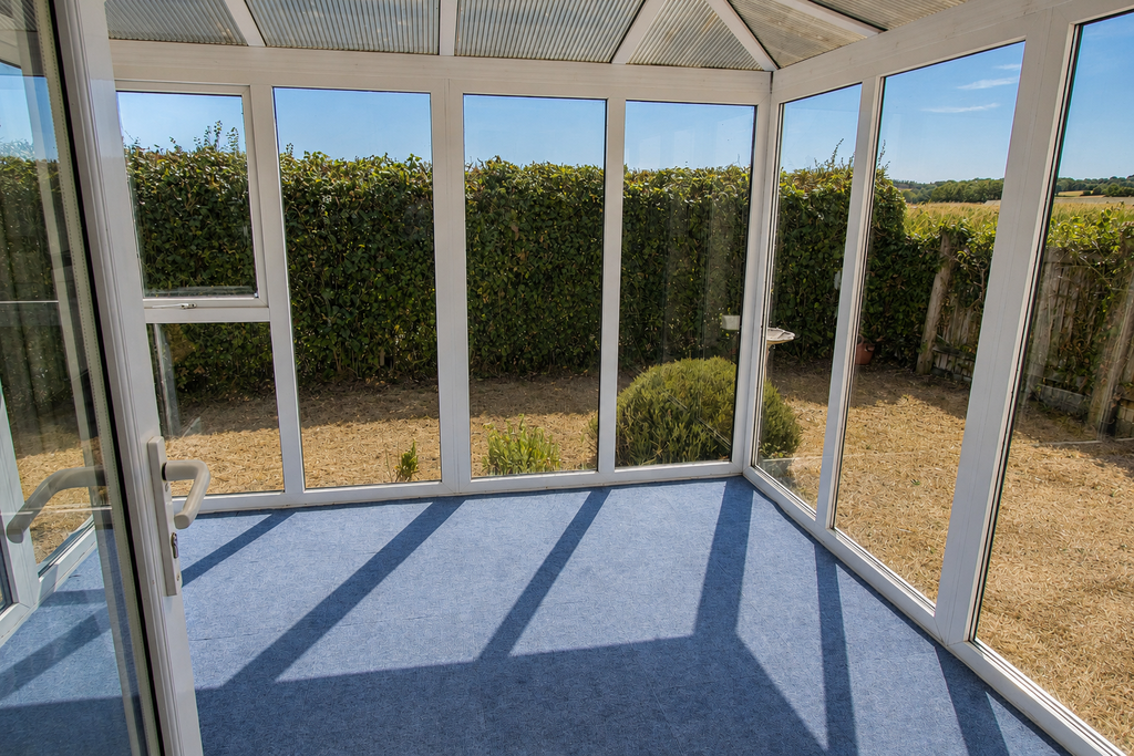 Property photo 2 of 19 Conservatory