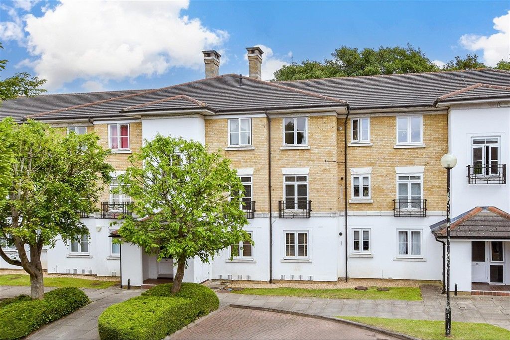 Property photo 2 of 9 External (Web)