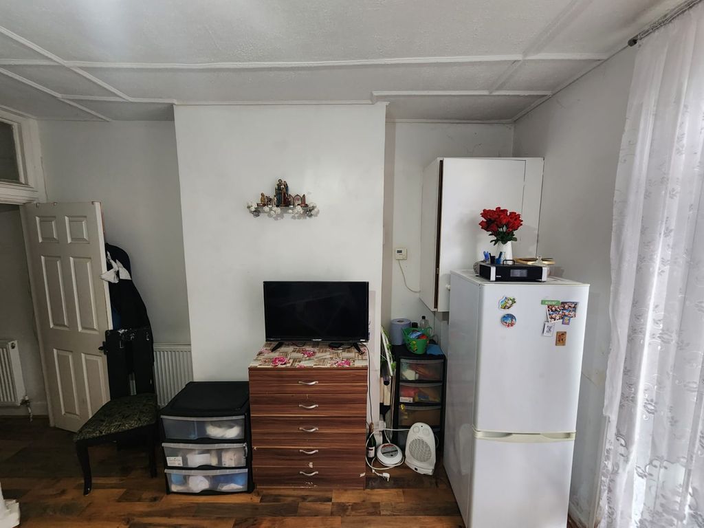 Property photo 3 of 9 Whatsapp Image 2024-03-25 At 09.01.16 (5)