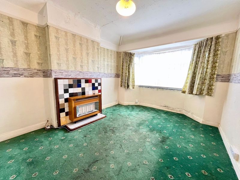 Property photo 3 of 10 Photo 8