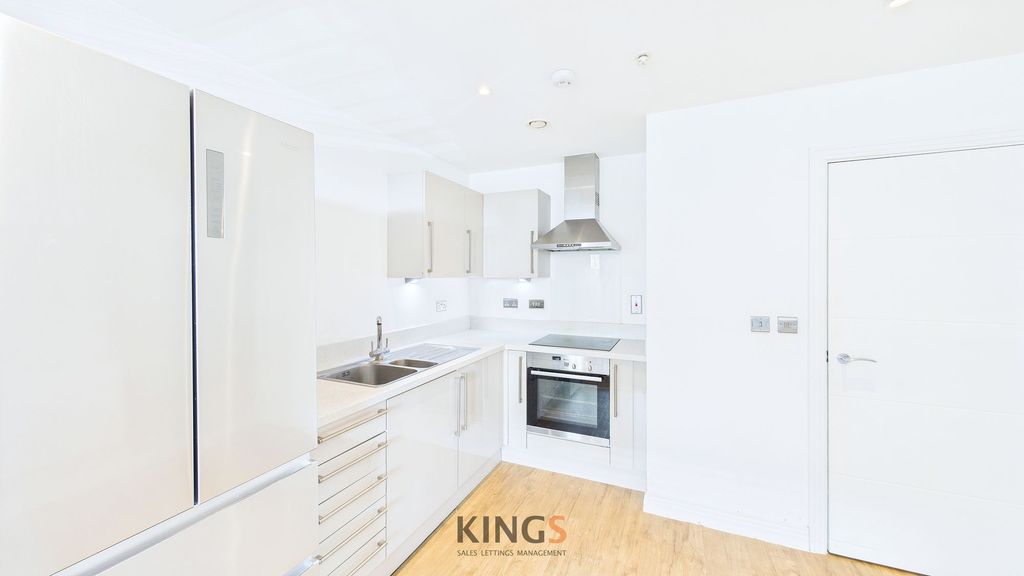 Property photo 2 of 10 Kitchen/Diner