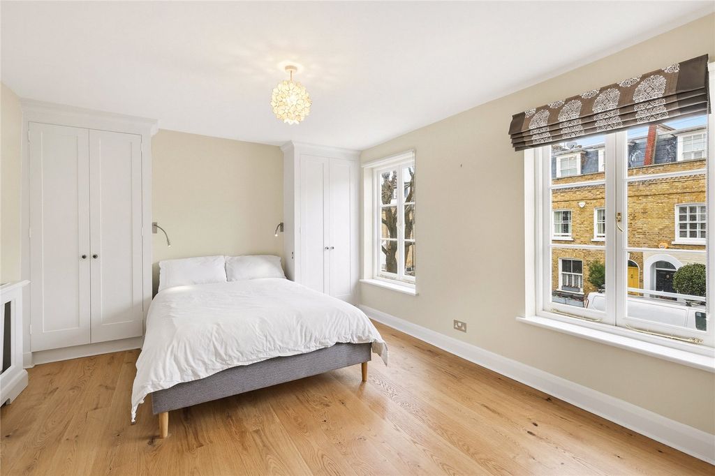 Property photo 3 of 12 Picture No. 14