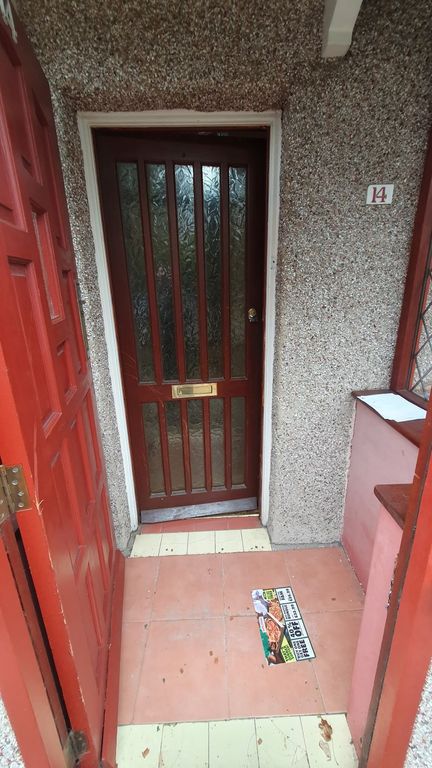 Property photo 2 of 20