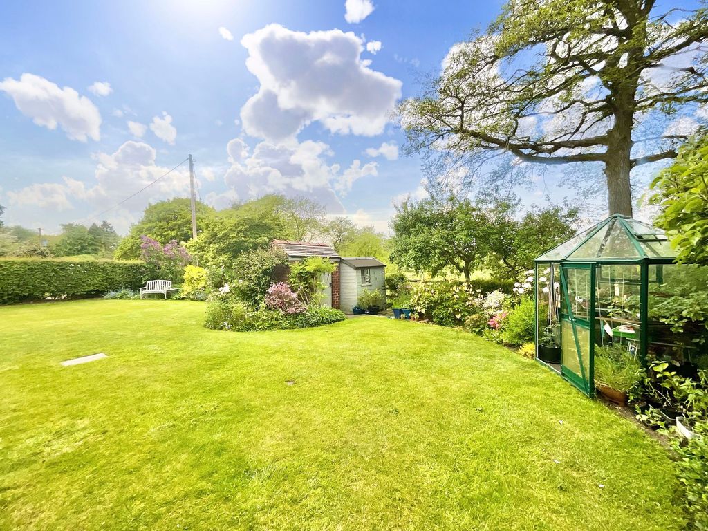 Property photo 3 of 26 Photo 2