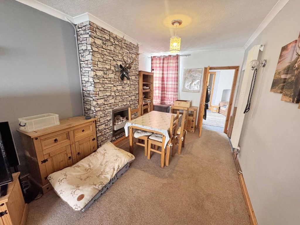 Property photo 3 of 17 Img_0118.Jpg