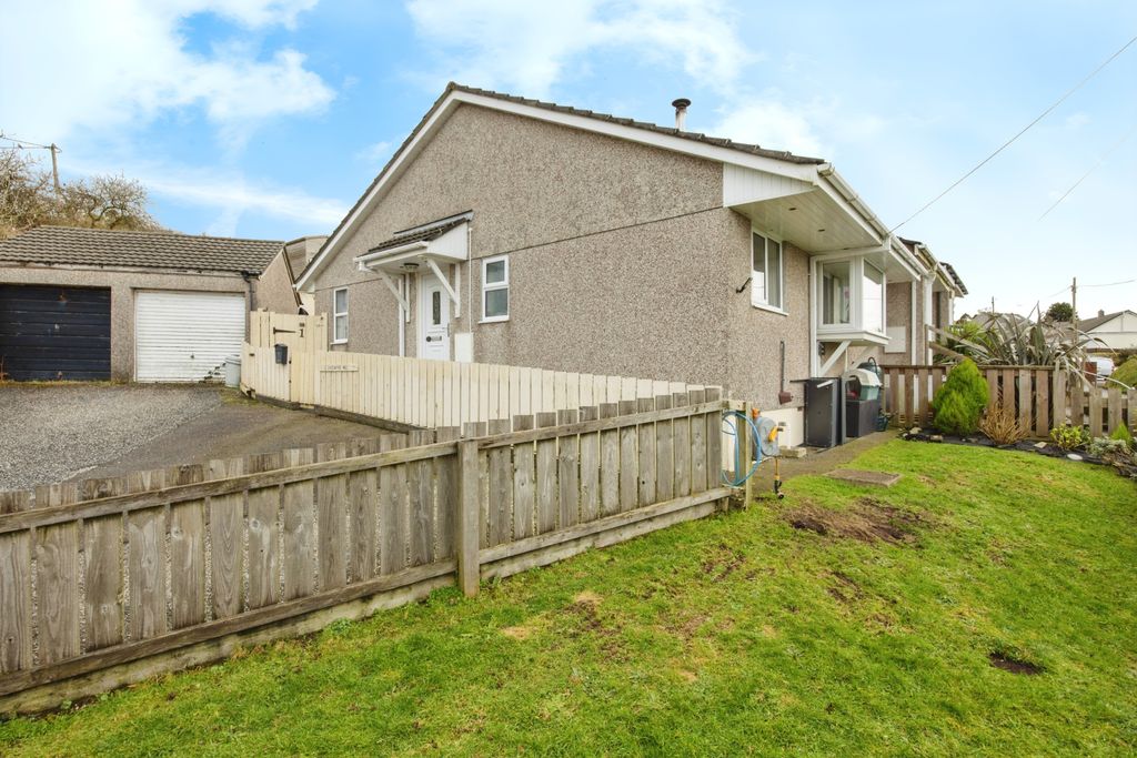 Property photo 1 of 17 Photography
