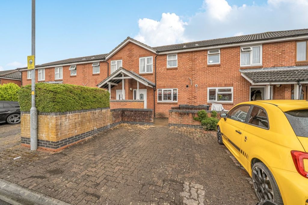 Property photo 1 of 10 151107511