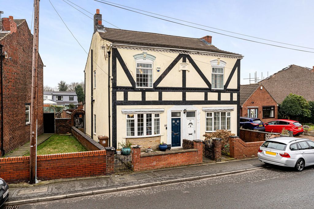 Property photo 1 of 19