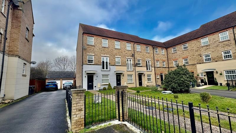 Property photo 1 of 13 Photo 13