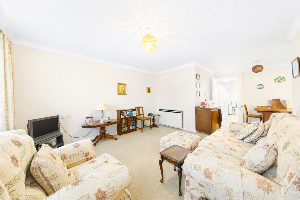 Property photo 2 of 11 d68F9788-Ac22-4341-A8Ef-86706B89Edd1