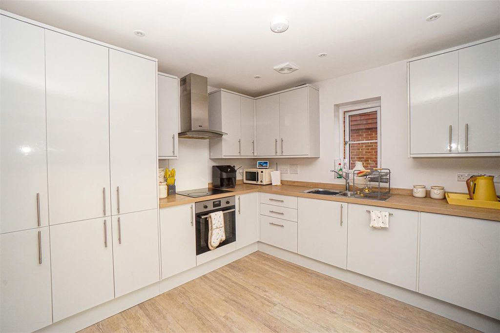 Property photo 2 of 19 Dsc09515.Jpg