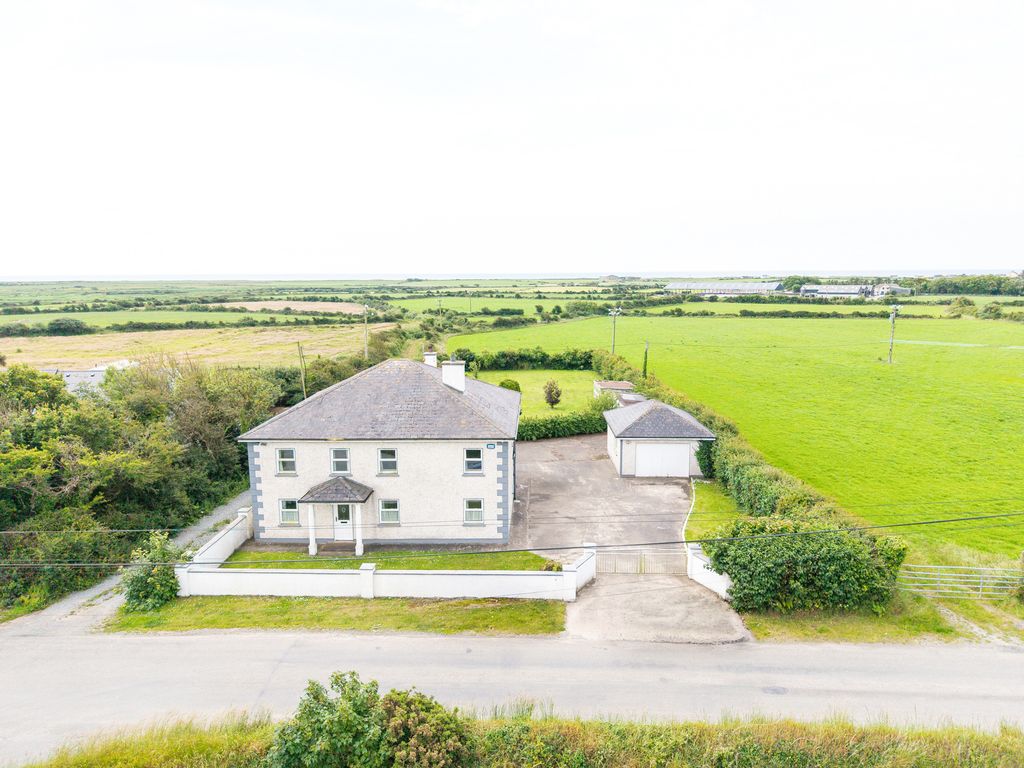 Property photo 1 of 28