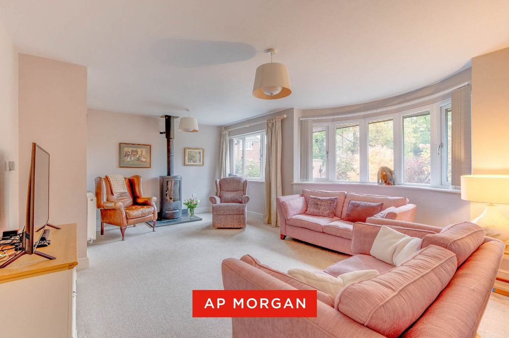 Property photo 2 of 15 Picture No. 60