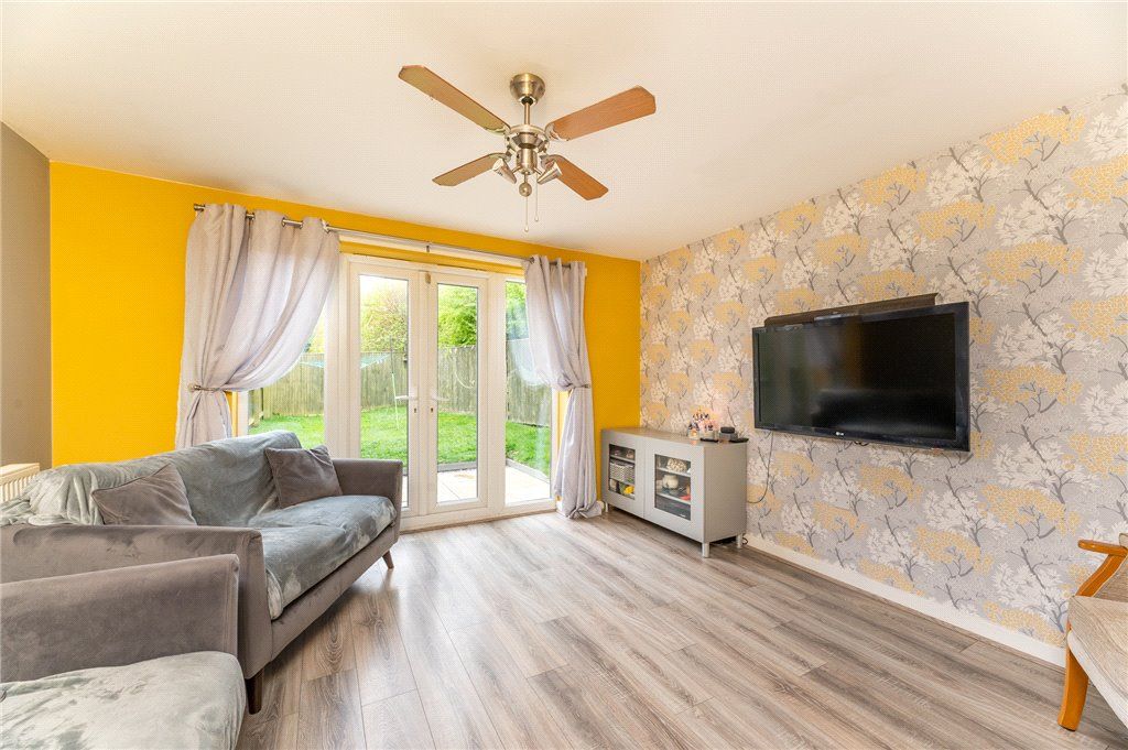 Property photo 3 of 29 Living Room