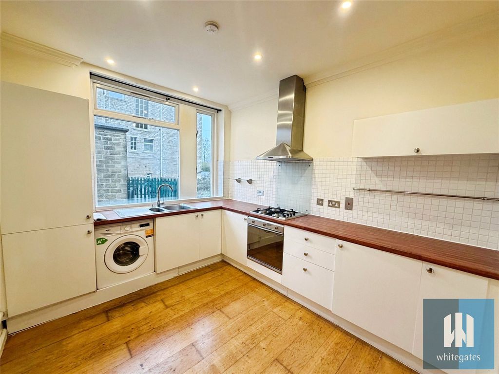 Property photo 2 of 9 Picture No. 55