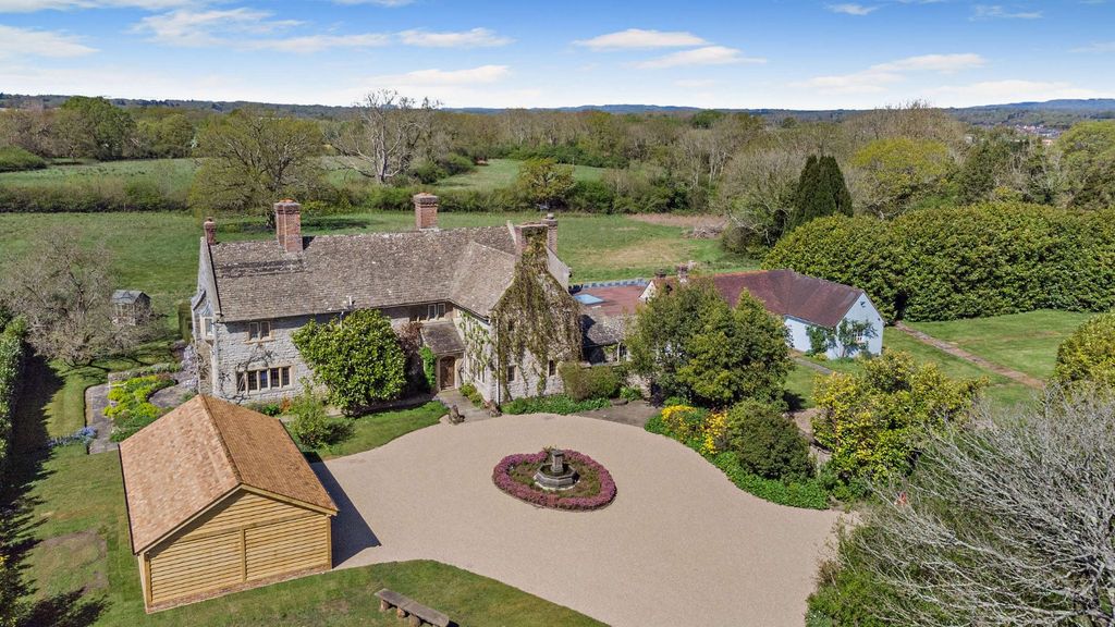 Property photo 1 of 28 Picture No. 32