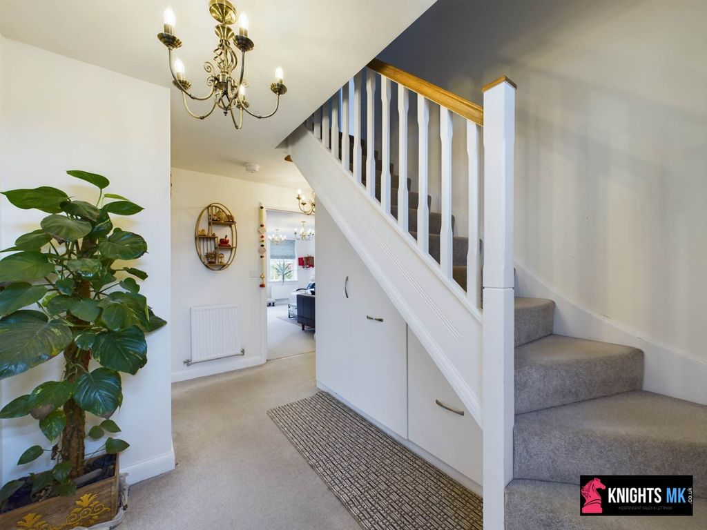 Property photo 3 of 33