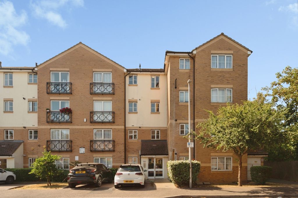 Property photo 1 of 18 Pbox-Img.Jpg