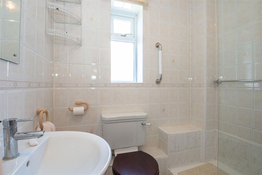 Property photo 3 of 18 29Lyn_6.Jpg