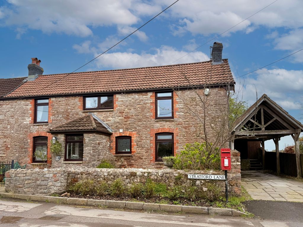 Property photo 1 of 12 Front View