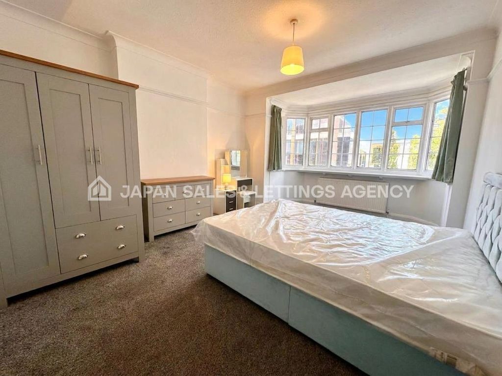 Property photo 3 of 5 Comp_2d92F0c4B08239999d2924d129A2Fdce.Png