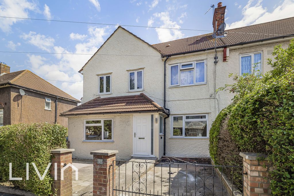 Property photo 1 of 17 1