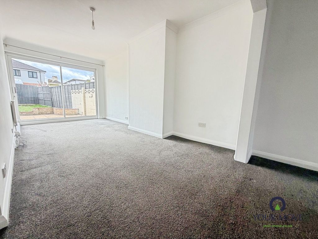 Property photo 2 of 12 Pbox-Img.Jpg