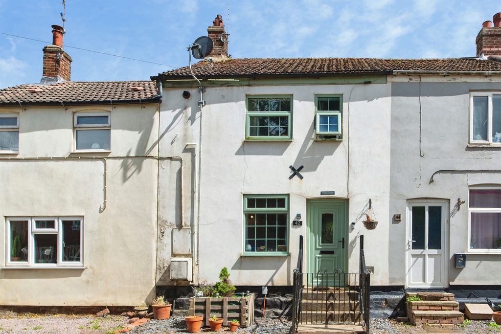 Property photo 1 of 16