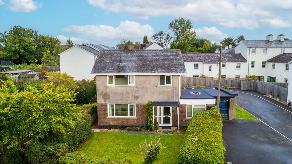 Property photo 1 of 18 Picture No. 23