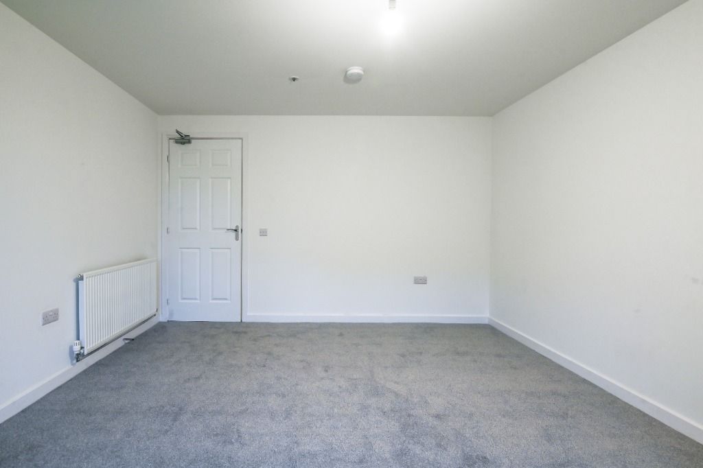 Property photo 3 of 13 Photo 3