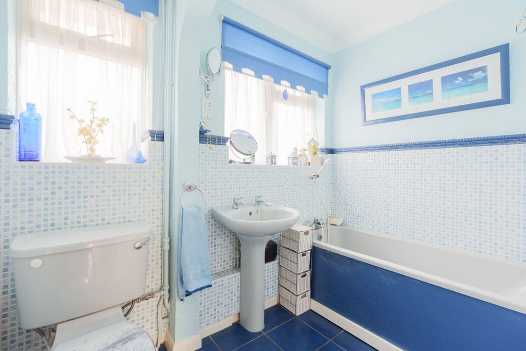 Additional image 7 of 3 bed detached bungalow for saleLincoln Avenue, Peachaven BN10