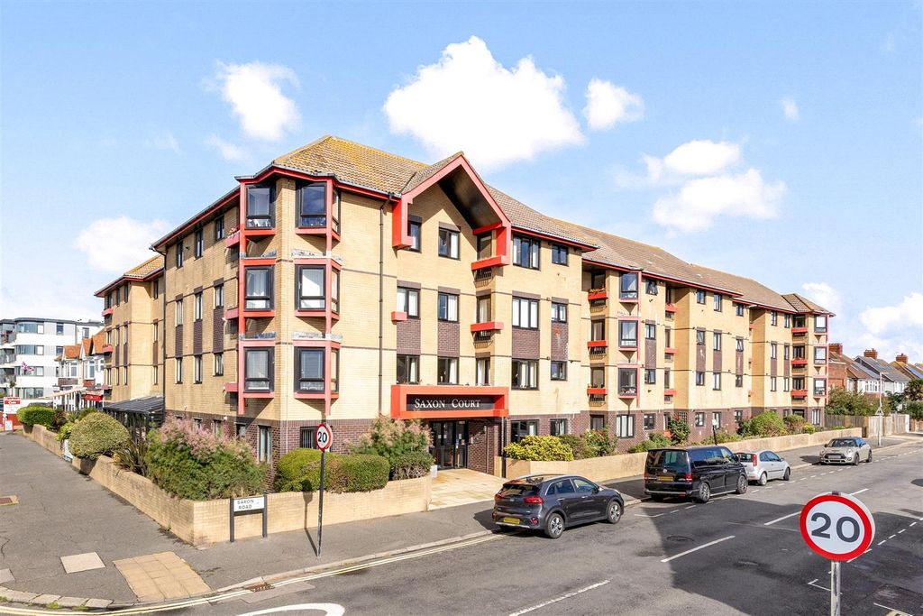 Property photo 1 of 17 Kingsway, Saxon Court 26-015.Jpg