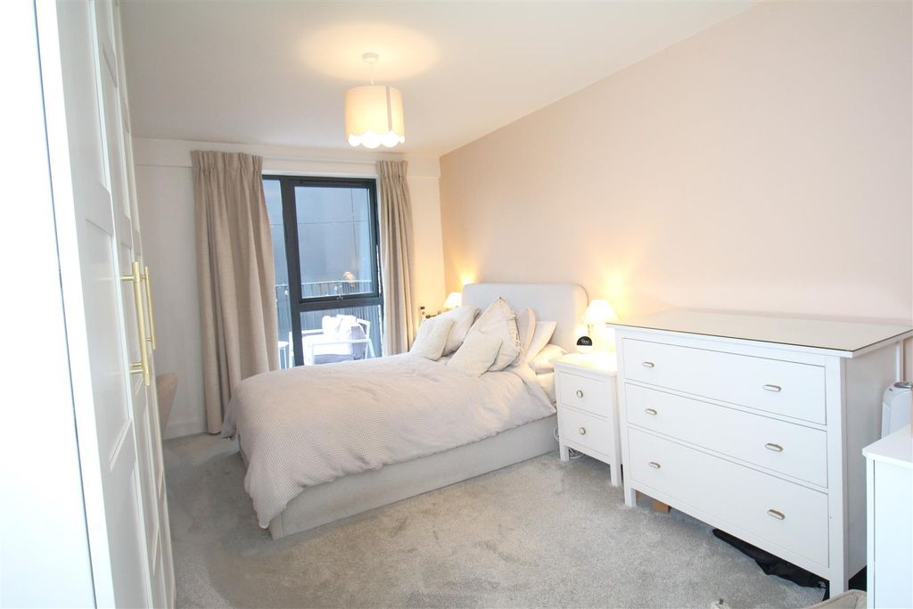 Property photo 3 of 13 Img_8129.Jpg