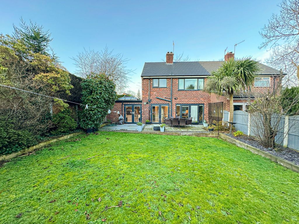 Property photo 3 of 19