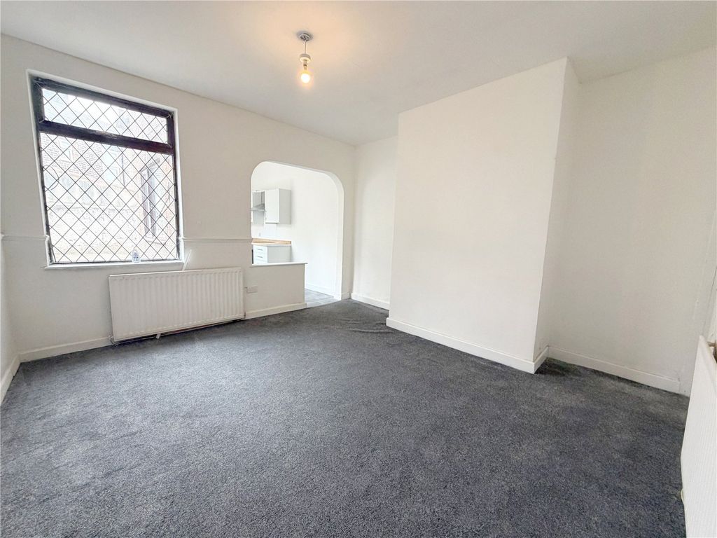 Property photo 3 of 16 Picture No. 03